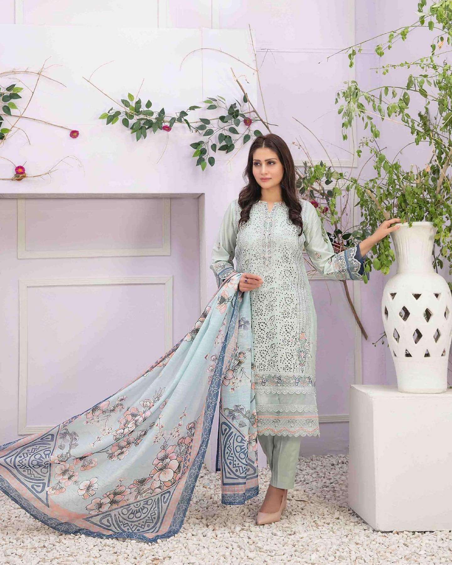 FARASHA BY TAWAKKAL - OPEN PICS